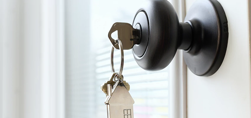 Bifold Door Knob Replacement in Sonoma, California